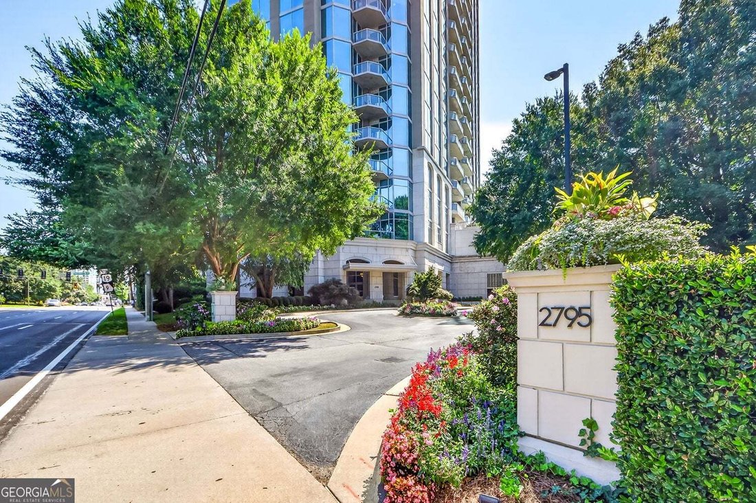 Condo in Atlanta, Georgia, United States 1 - 18692777