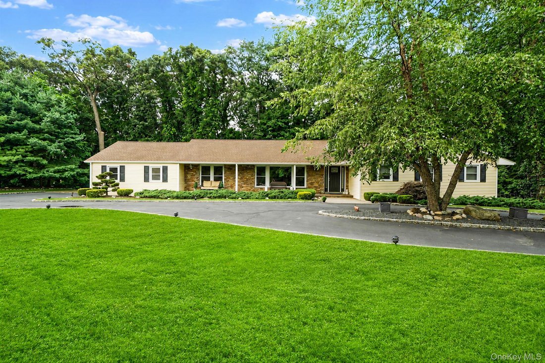 House in Northport, New York, United States 2 - 18692926