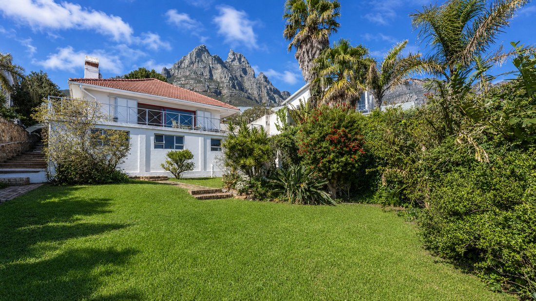 House in Camps Bay, Cape Town, South Africa 1 - 18692586