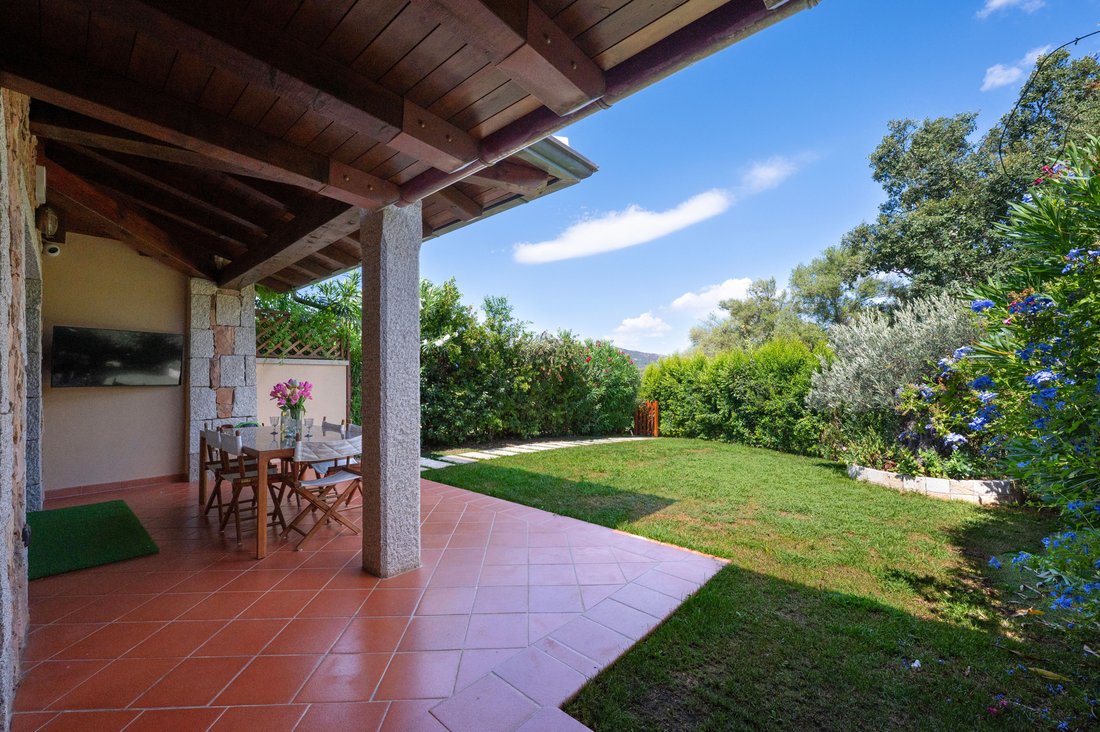Villa in Puntaldia, Sardinia, Italy 2 - 18693046