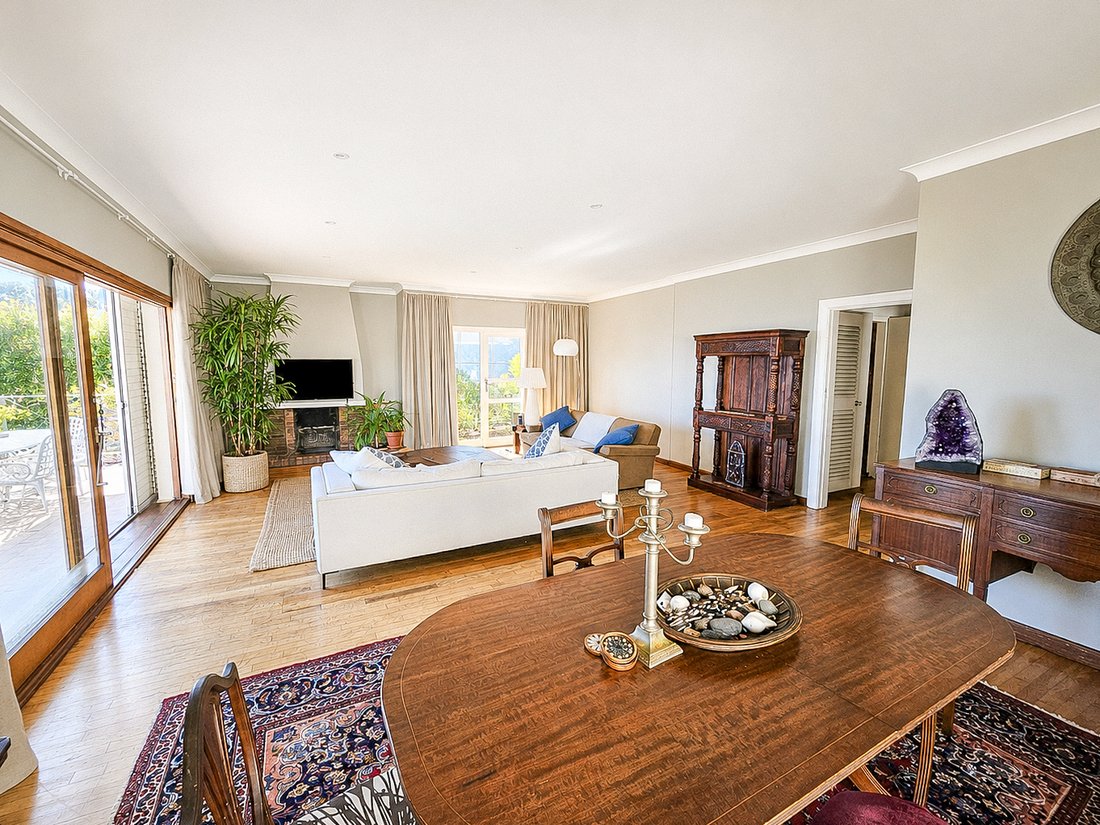 House in Camps Bay, Cape Town, South Africa 3 - 18692586
