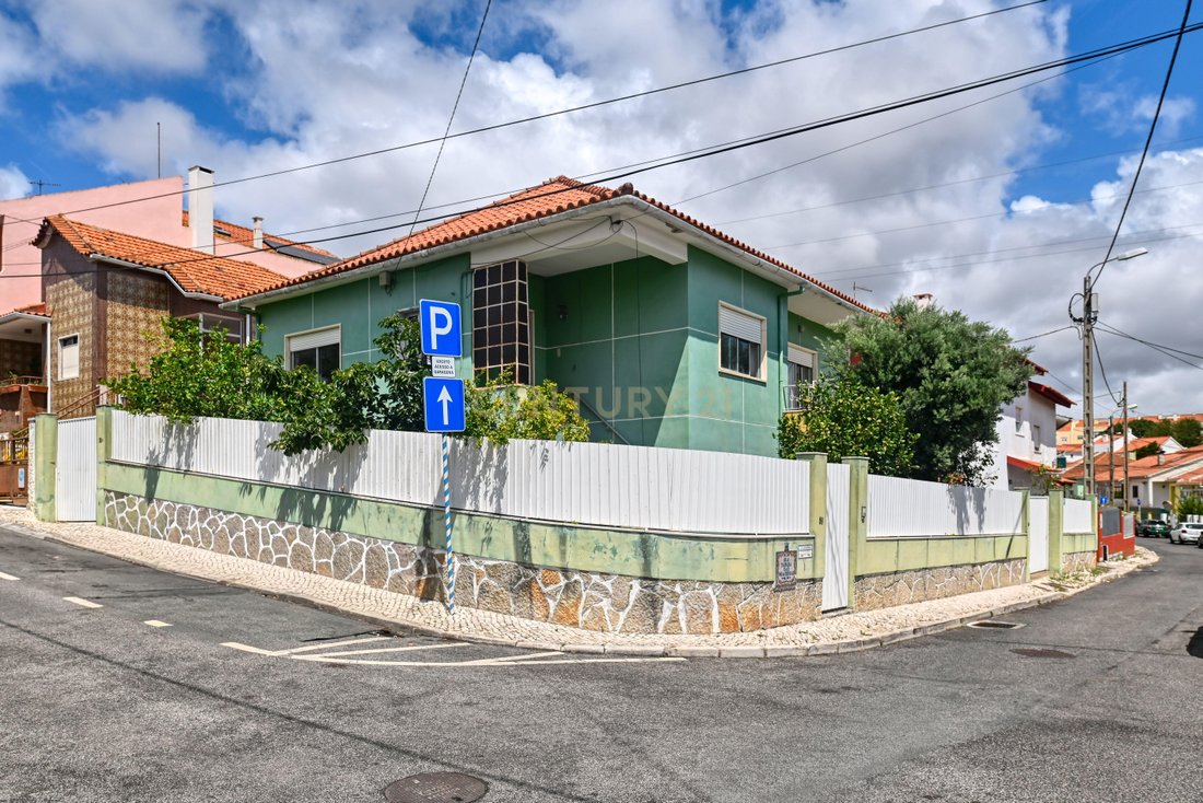 Villa in Porto Salvo, Lisbon, Portugal 2 - 18693124