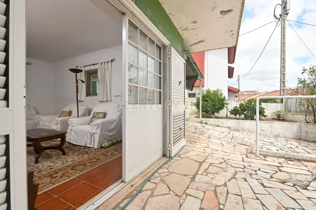 Villa in Porto Salvo, Lisbon, Portugal 5 - 18693124