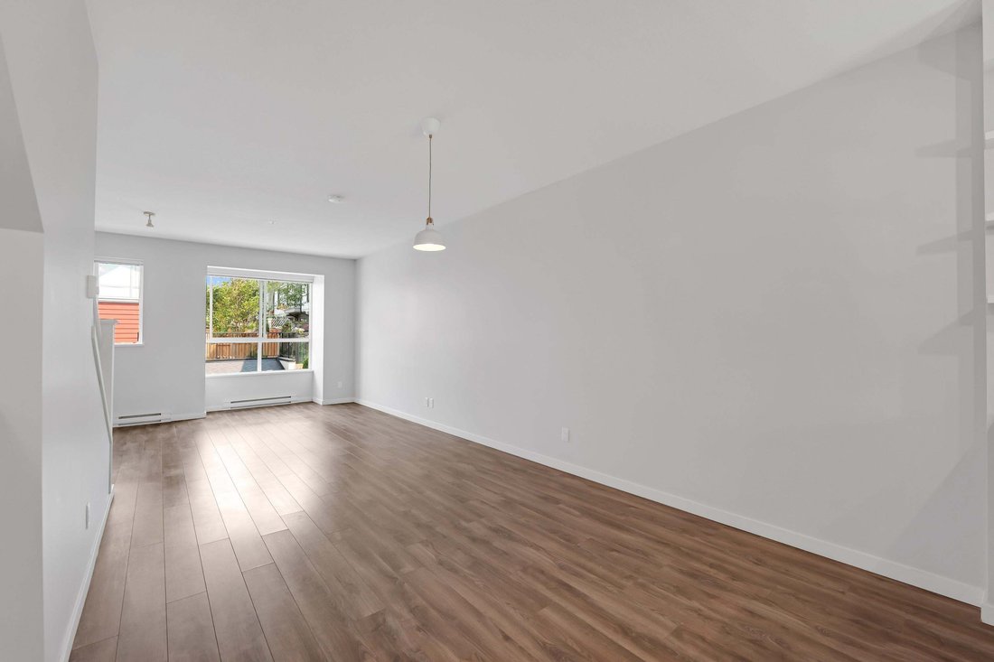 Townhouse in Squamish, British Columbia, Canada 5 - 18693158