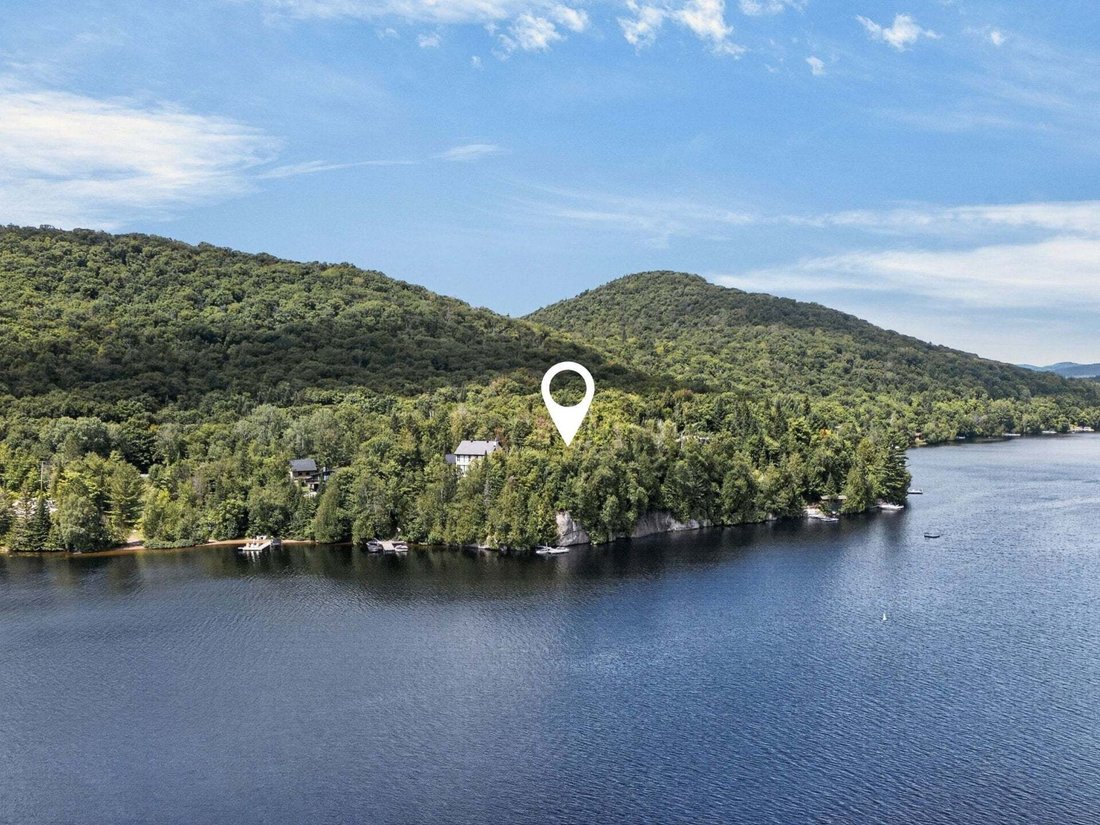 House in Saint-Donat-de-Montcalm, Quebec, Canada 3 - 18693142
