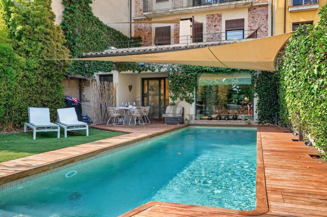 Villa in Palafrugell, Catalonia, Spain 2 - 18693066