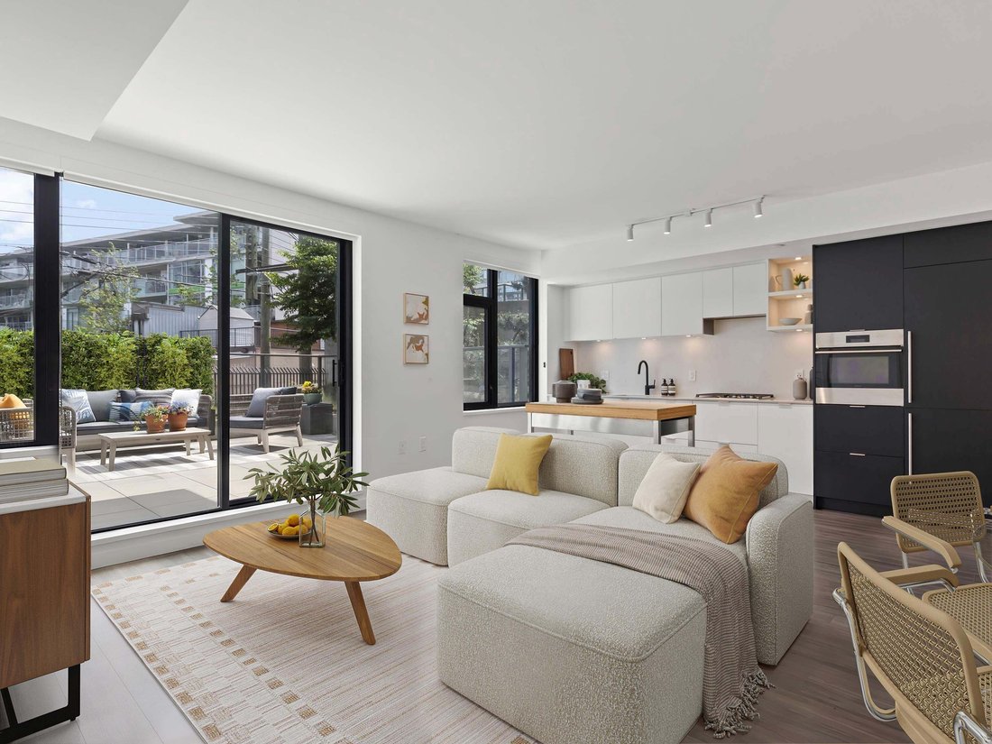 Condo in Vancouver, British Columbia, Canada 2 - 18693163