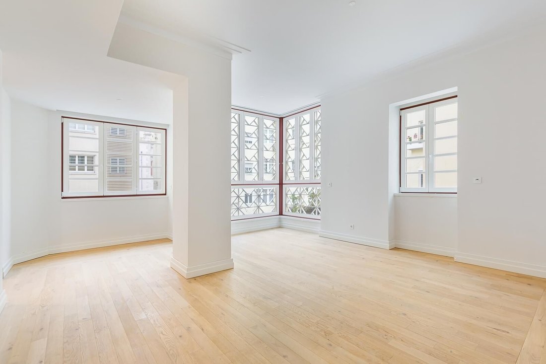 Apartment in Avenidas Novas, Lisbon, Portugal 5 - 18693319
