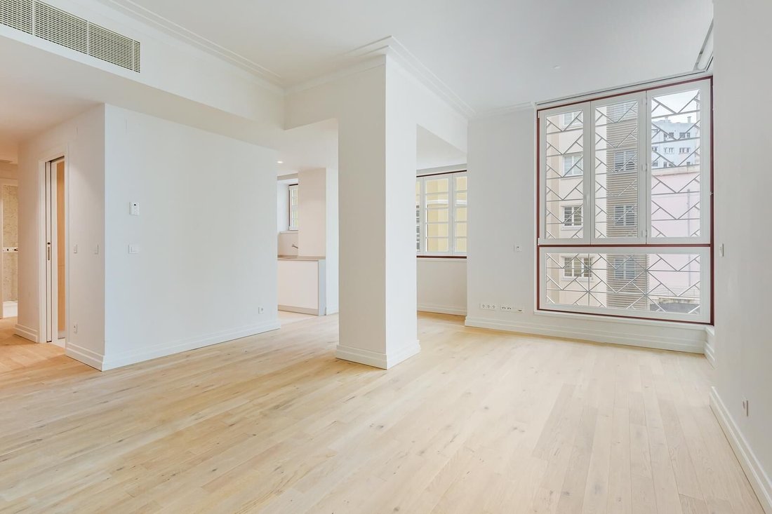 Apartment in Avenidas Novas, Lisbon, Portugal 2 - 18693319