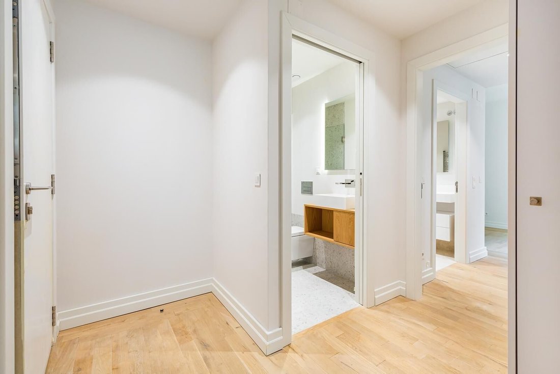 Apartment in Avenidas Novas, Lisbon, Portugal 3 - 18693319