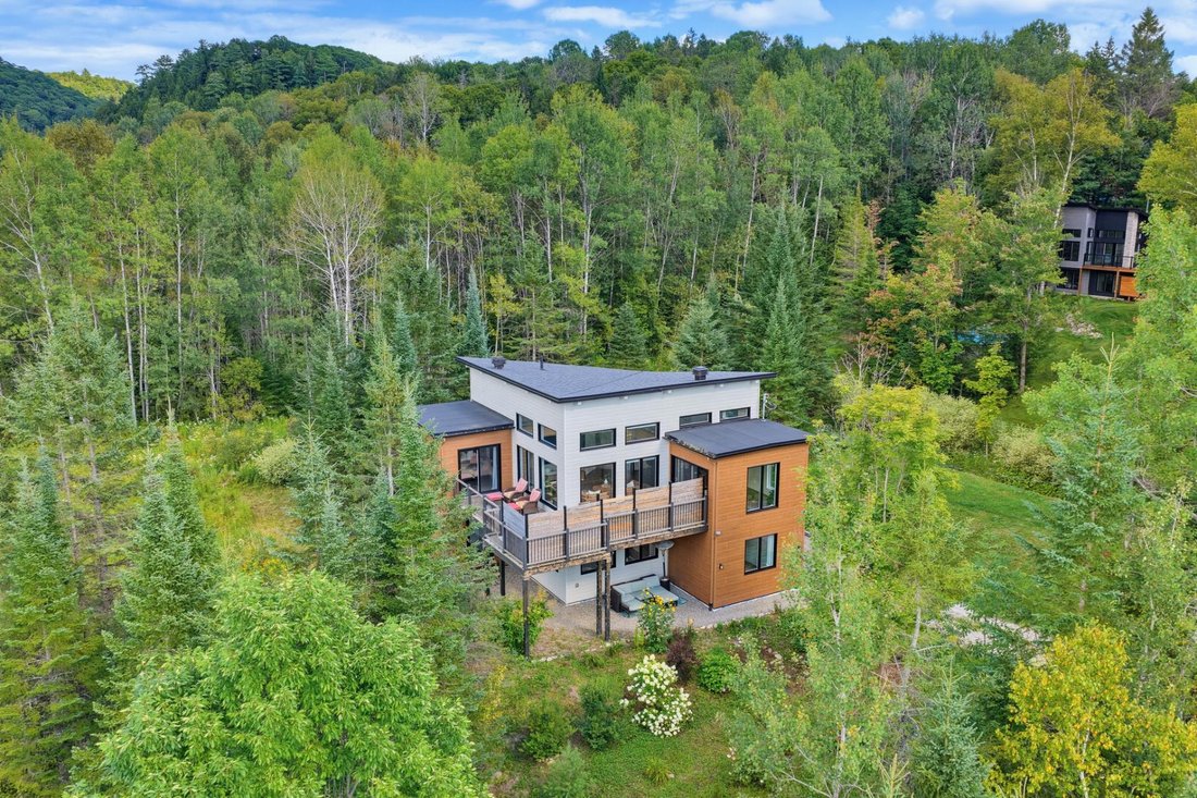 House in Val-des-Monts, Quebec, Canada 2 - 18693160