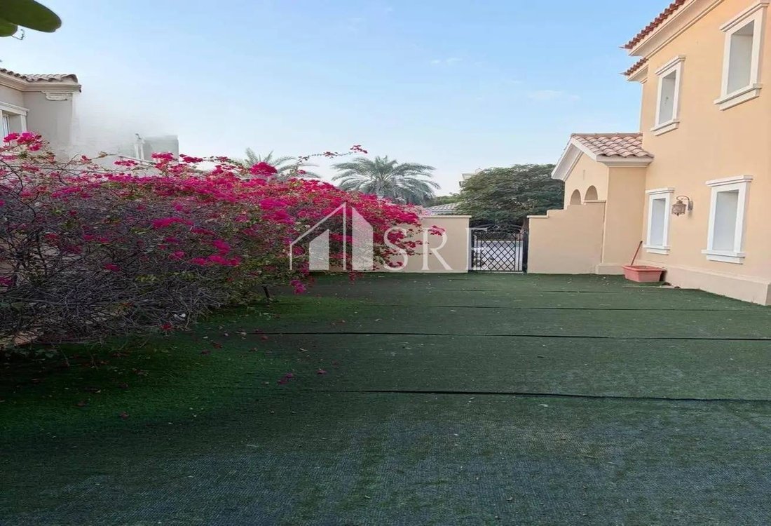 Villa en Wadi Al Safa 6, Wadi Al Safa, Dubái 1 - 18615845