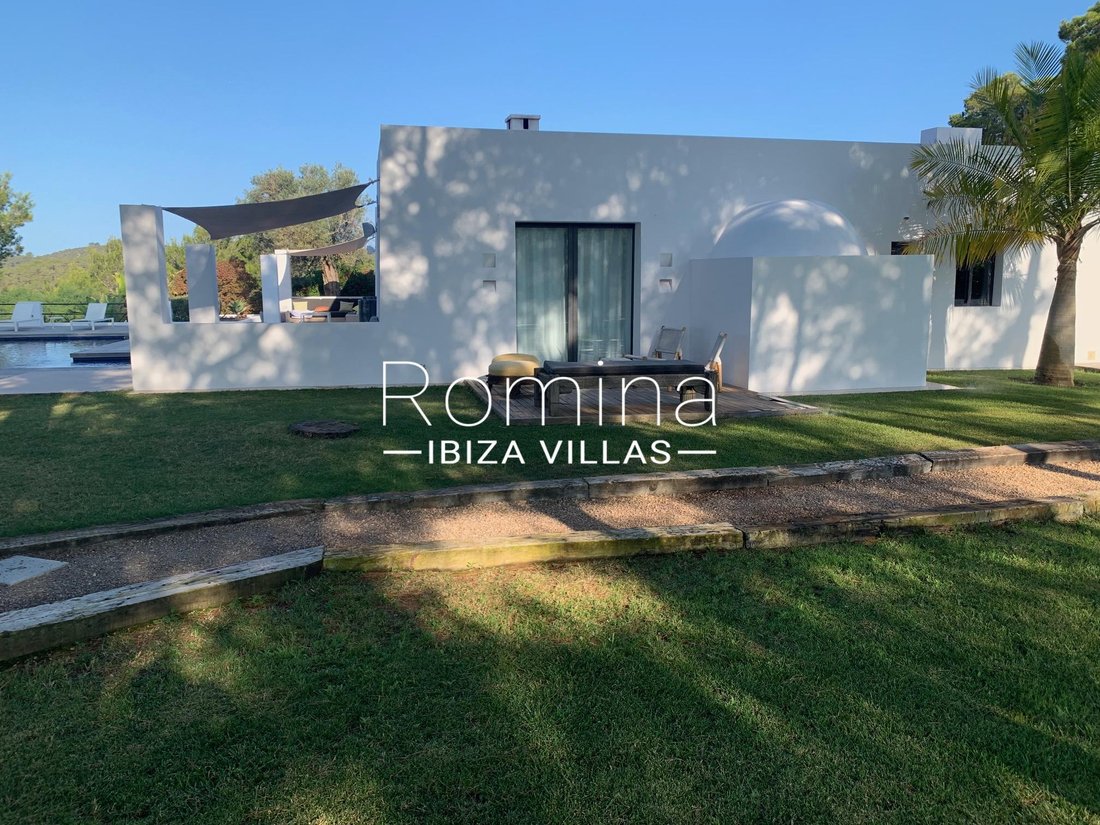 Villa in Sant Antoni de Portmany, Balearic Islands, Spain 3 - 18693253