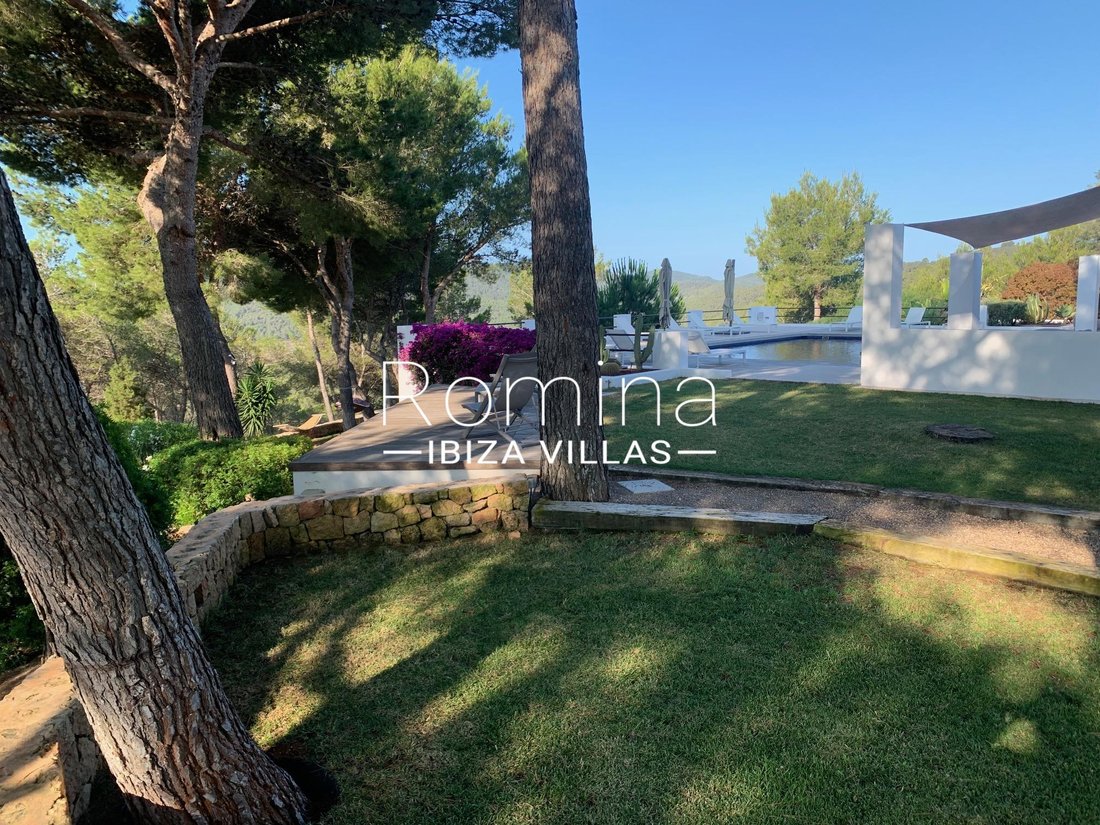 Villa in Sant Antoni de Portmany, Balearic Islands, Spain 4 - 18693253