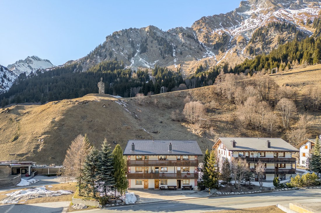 Appartamento a Bregaglia, Grigioni, Svizzera 1 - 18693435