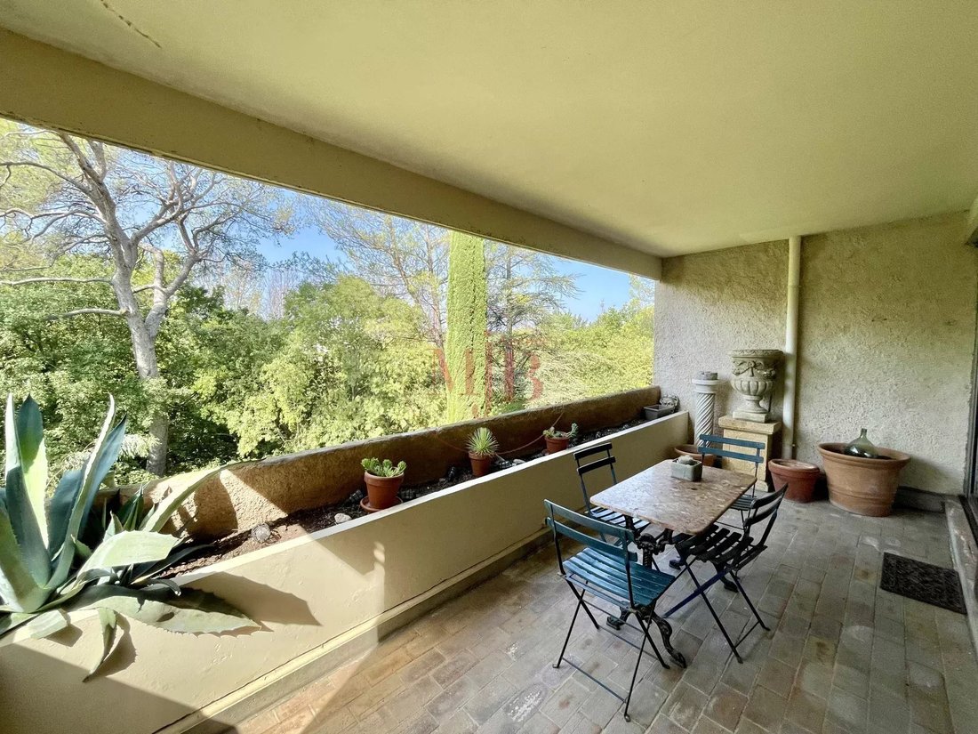 Apartment in Est-Repentance-Les Trois Bons Dieux, Aix-en-Provence, France 1 - 18693252