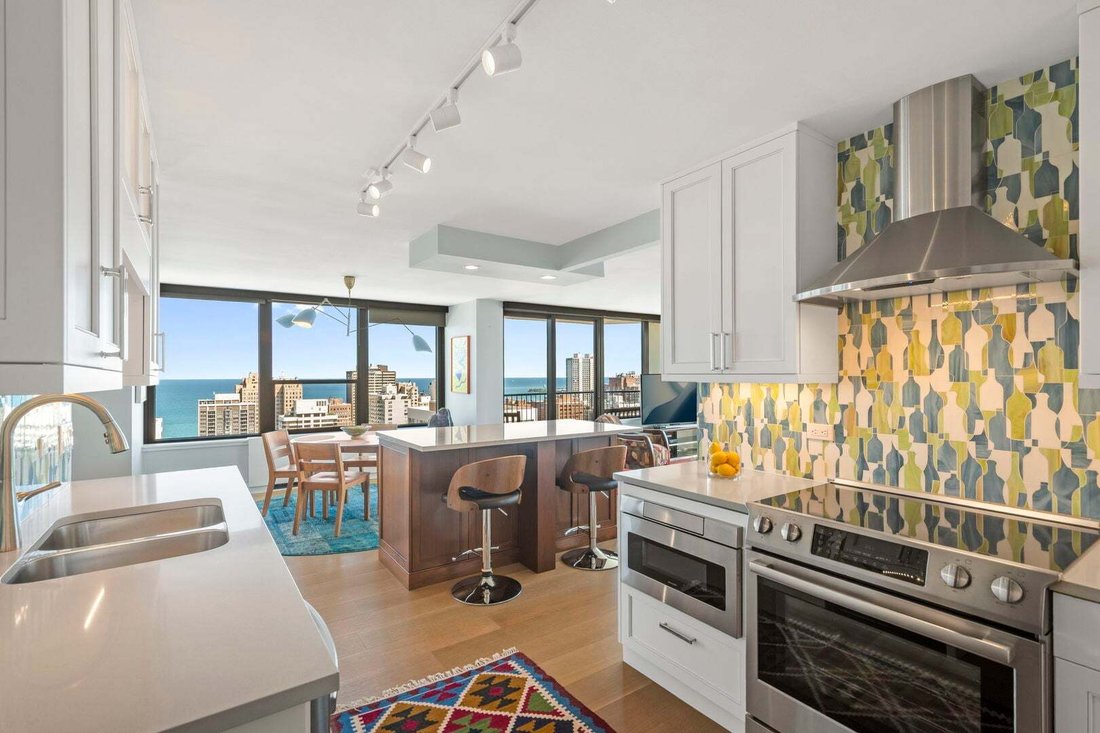 Condo in Chicago, Illinois, United States 3 - 18693169