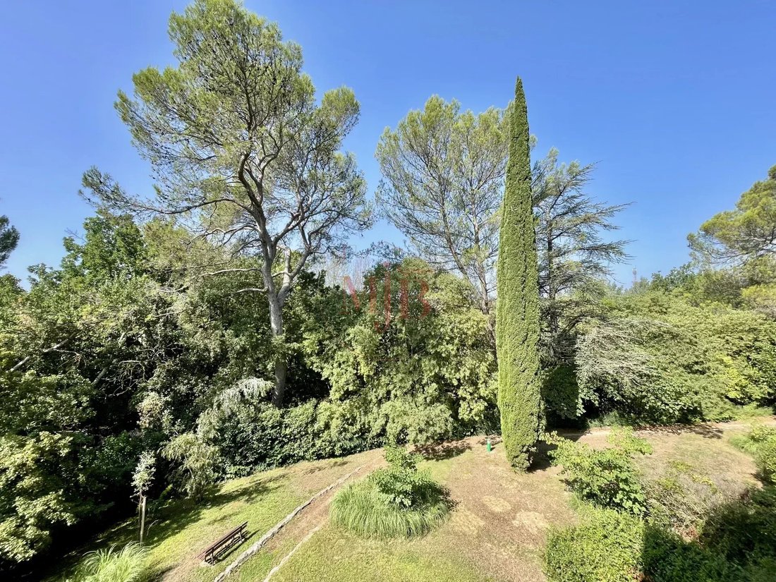 Apartment in Est-Repentance-Les Trois Bons Dieux, Aix-en-Provence, France 2 - 18693252