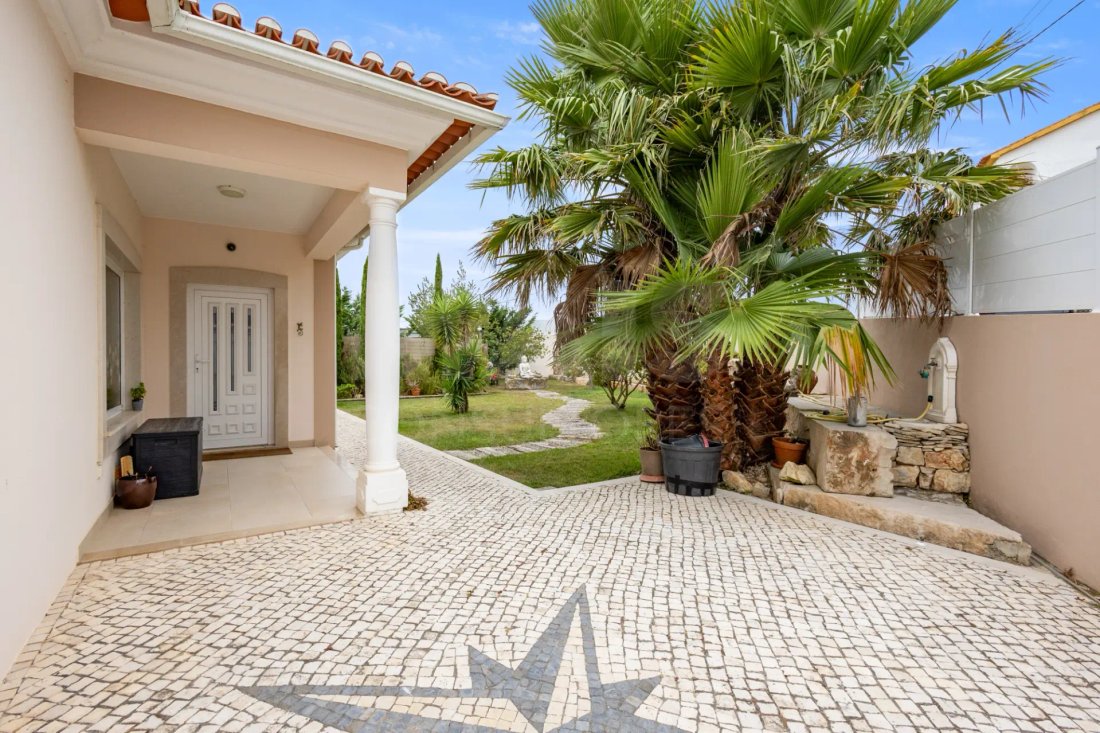 Villa in Vidais, Leiria District, Portugal 2 - 18693266