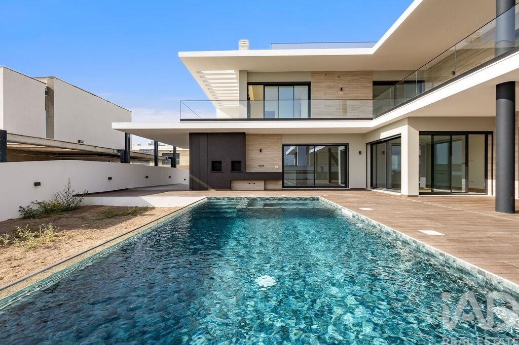 Townhouse in Ericeira, Lisbon, Portugal 2 - 18693315