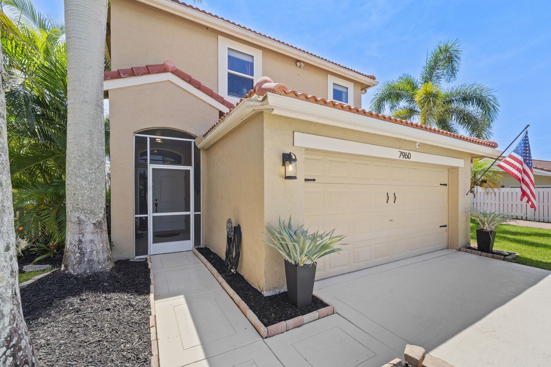 Lake Worth, Florida, United States 5 - 18693190