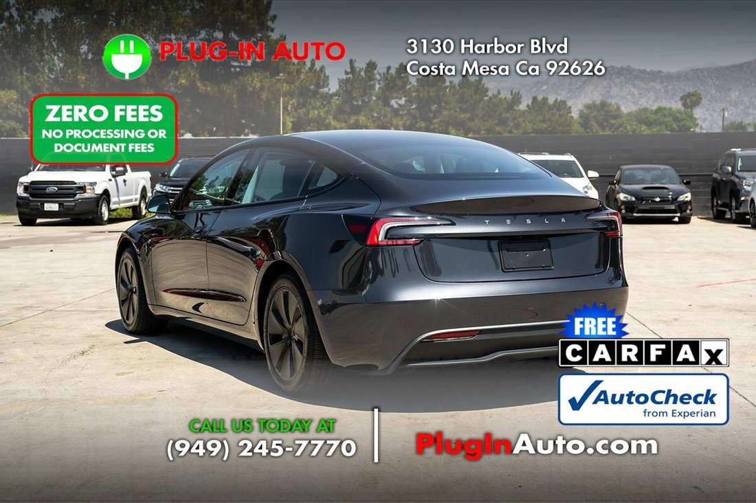 Sedan in Costa Mesa, CA, United States 3 - 18693200
