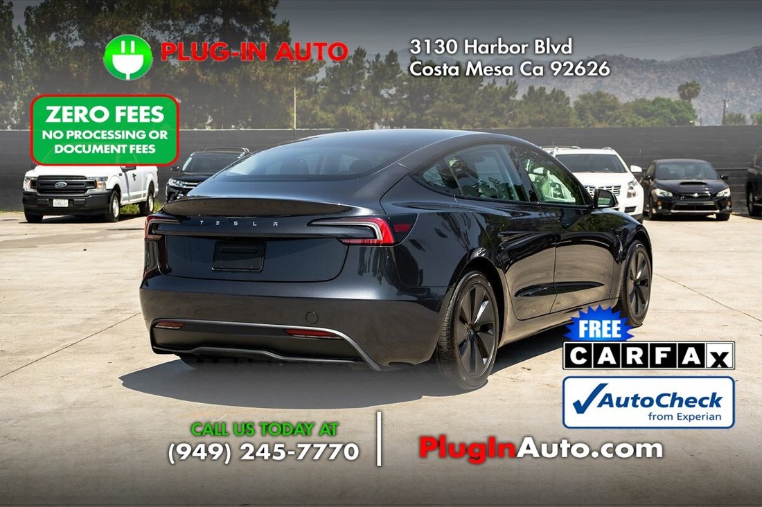 Sedan in Costa Mesa, CA, United States 5 - 18693200