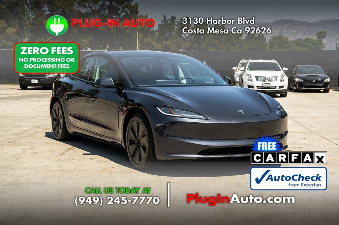 Sedan in Costa Mesa, CA, United States 4 - 18693200
