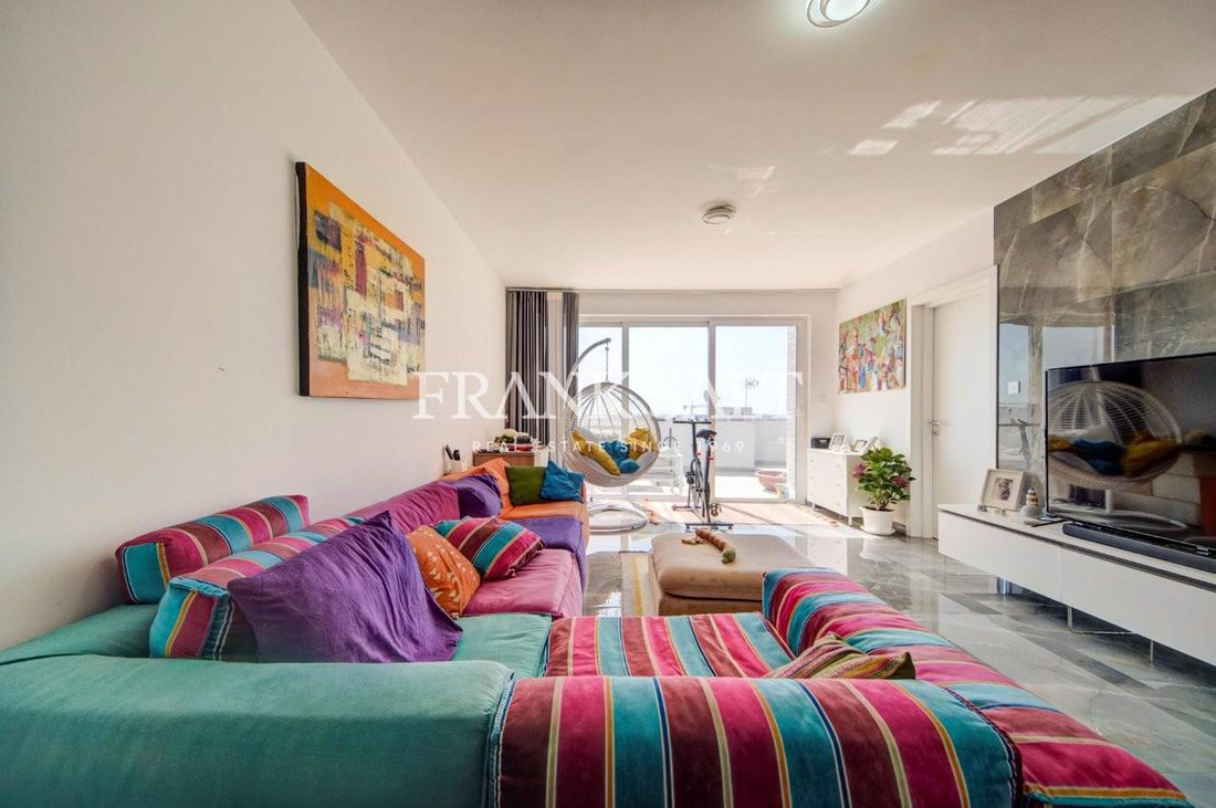 Apartment in Santa Venera, Malta 4 - 18693280
