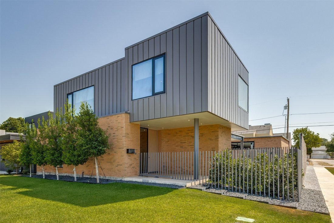 House in Dallas, Texas, United States 1 - 18693174