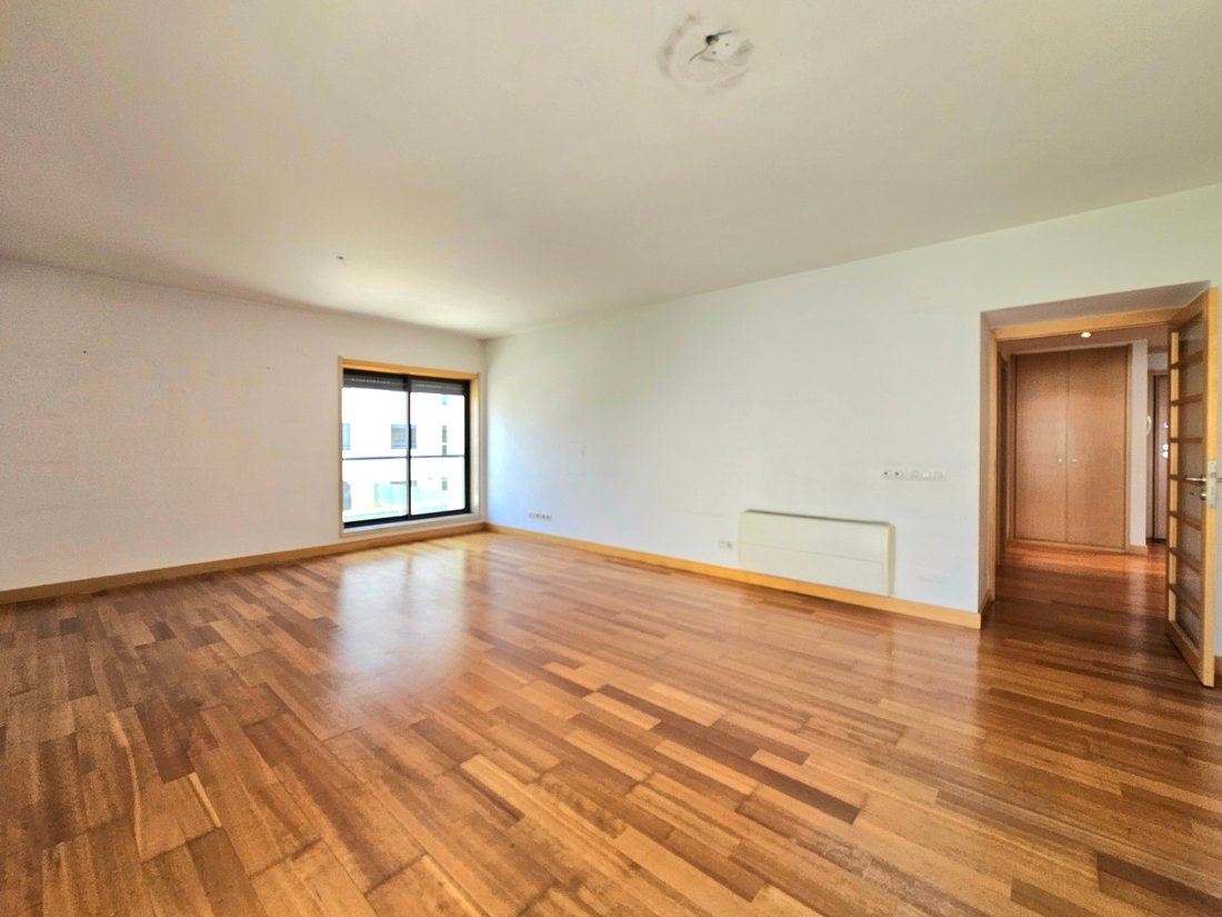 Apartment in Sao Domingos de Benfica, Lisbon, Portugal 4 - 18693807