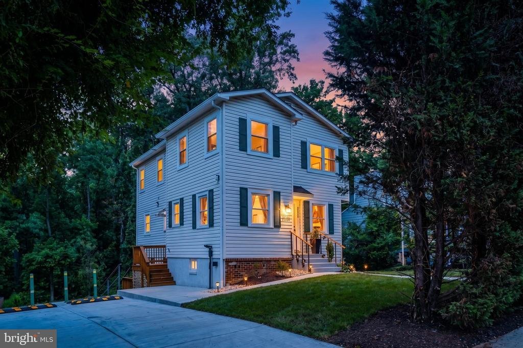 House in Arlington, Virginia, United States 1 - 18693366