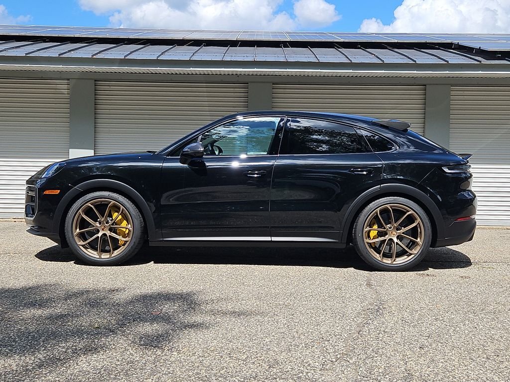 Suv in Stratham, NH, United States 2 - 18399938