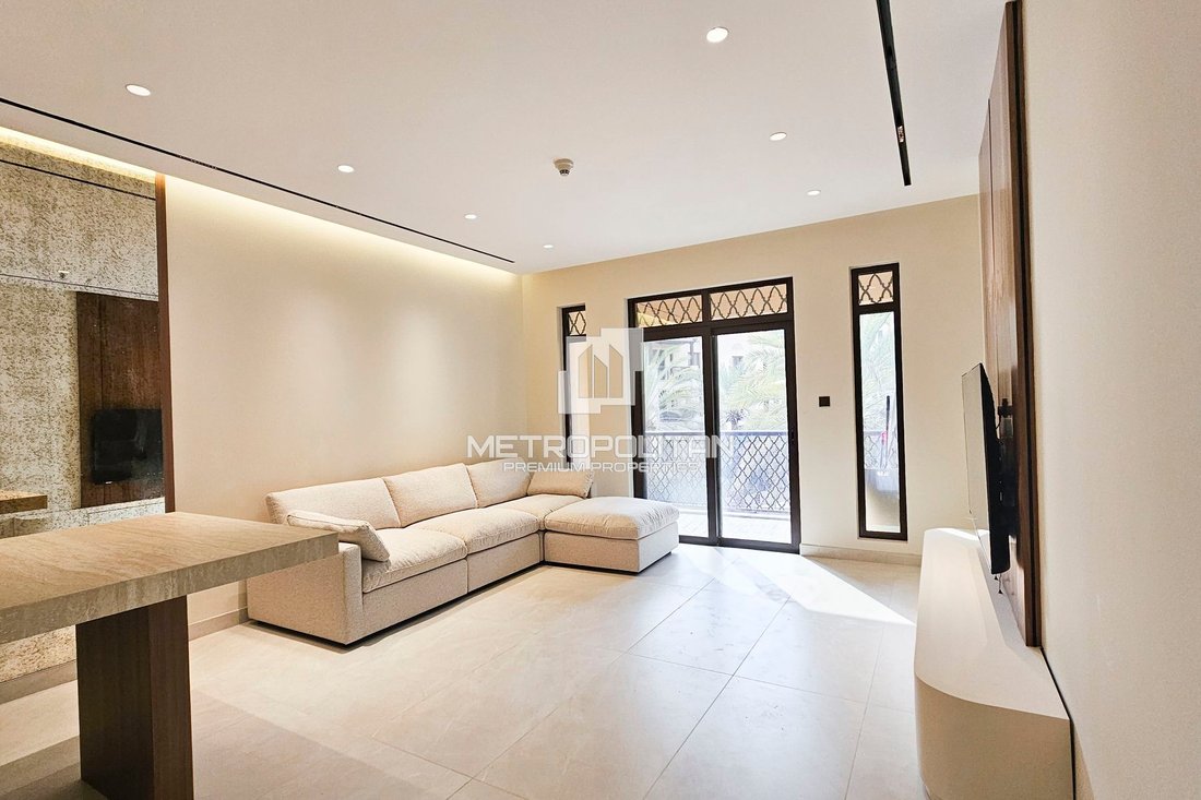 Apartment in Dubai, United Arab Emirates 2 - 18693752