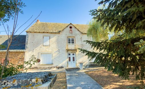 House in Ledas-et-Penthies, Occitania, France 1