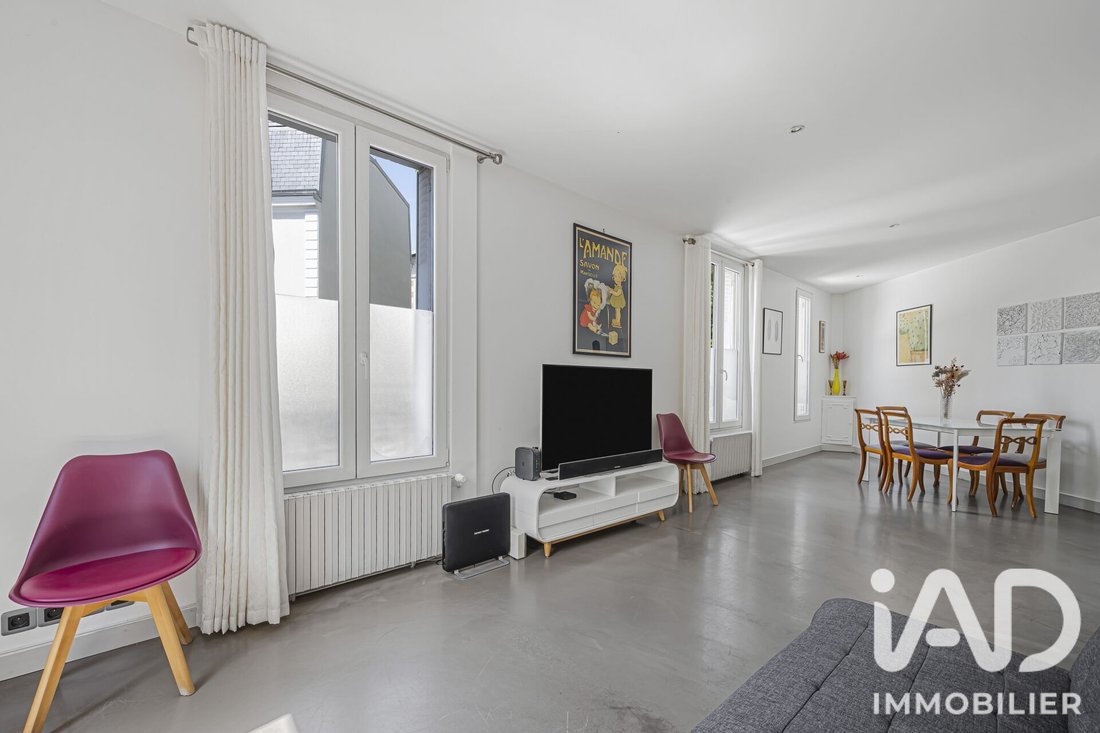 Apartment in Agent Sarre-Centre-Les Vallées-La Garenne, Colombes, France 3 - 18694641