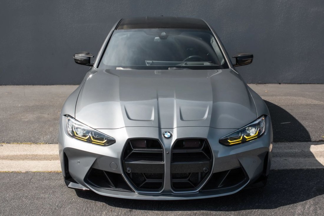 Sedan in Costa Mesa, CA, United States 3 - 18693650