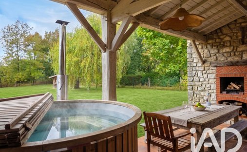 House in Jarnac, Nouvelle-Aquitaine, France 1
