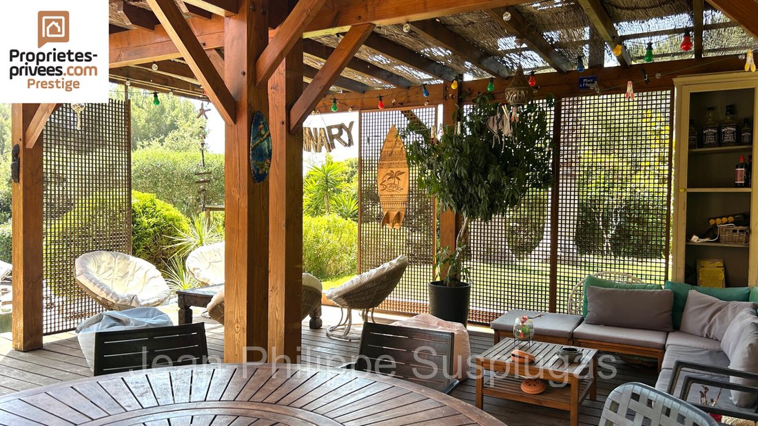 Villa in Nord, Sanary-sur-Mer, France 4 - 18693815