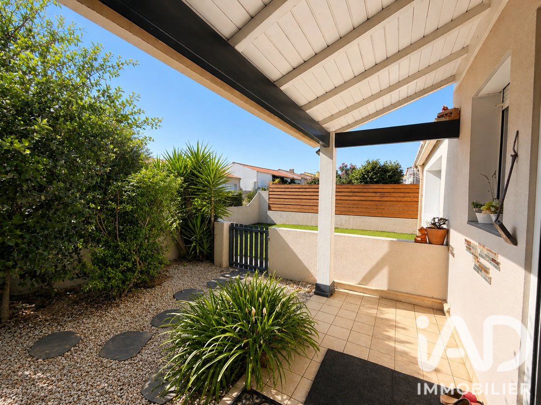 House in L'Ile-d'Olonne, Pays de la Loire, France 2 - 18694728