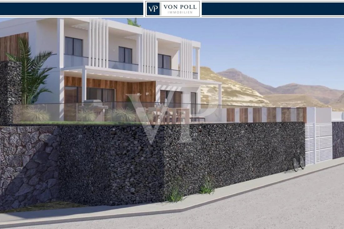 Villa in Costa Adeje, Adeje, Canary Islands 1 - 18693821