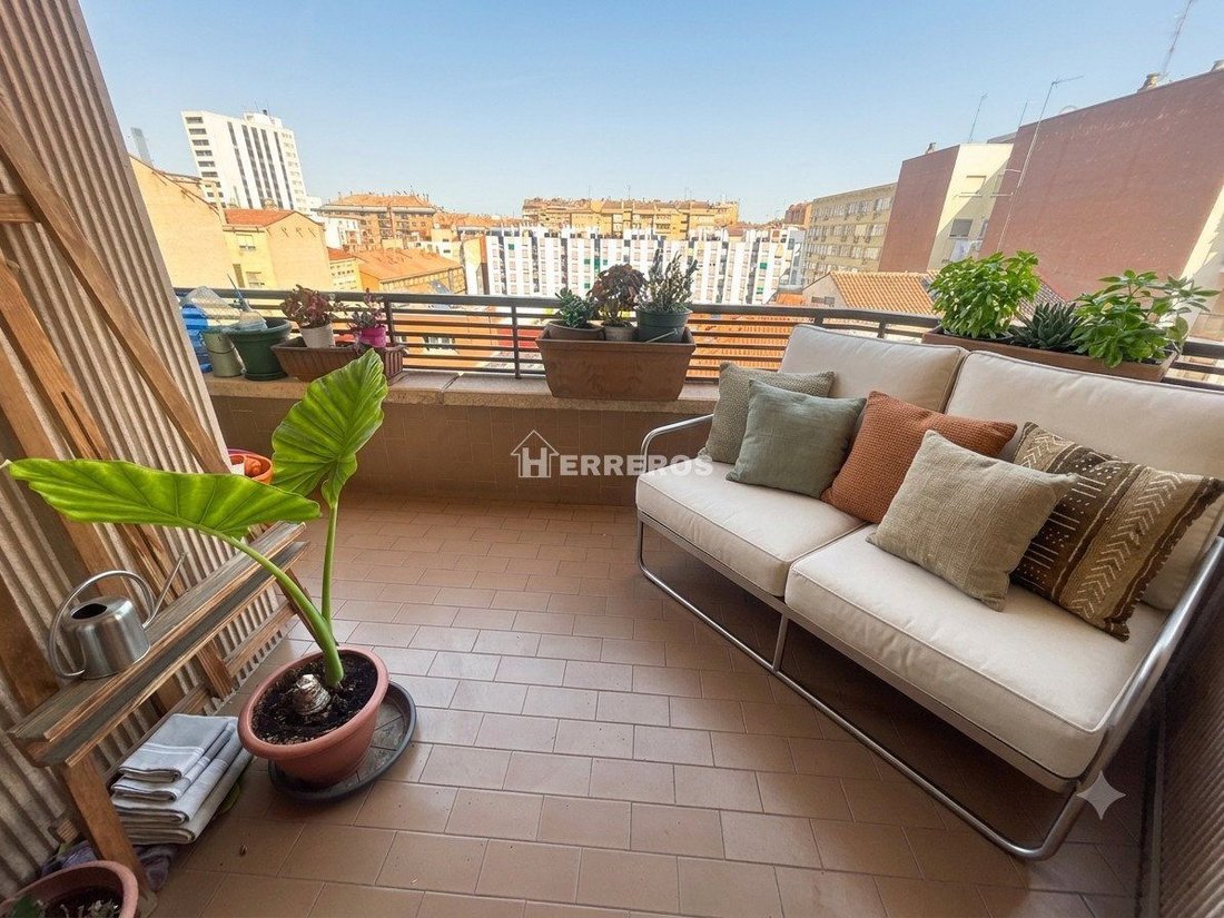 Apartment in Logrono, La Rioja, Spain 1 - 18693873