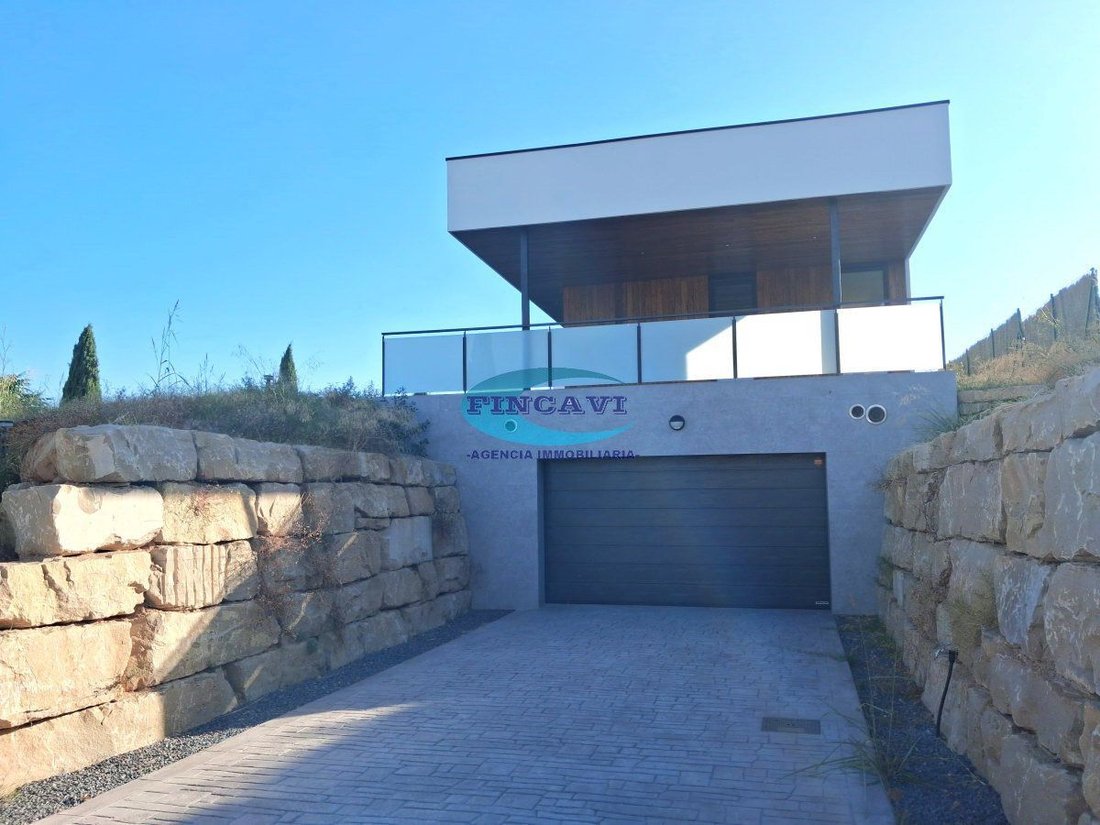 House in Santa Eulalia de Roncana, Catalonia, Spain 1 - 18693918