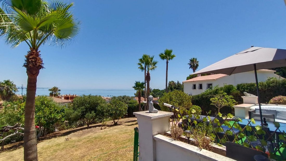 Villa in Estepona, Andalusia, Spain 1 - 18693973