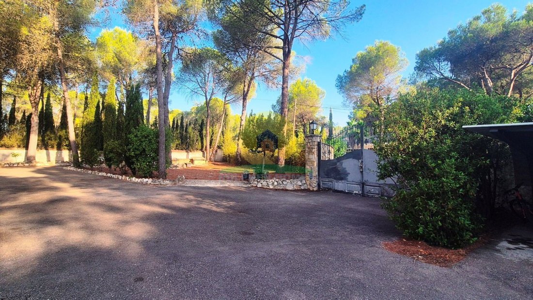 Chalet in Ontinyent, Valencian Community, Spain 2 - 18693842