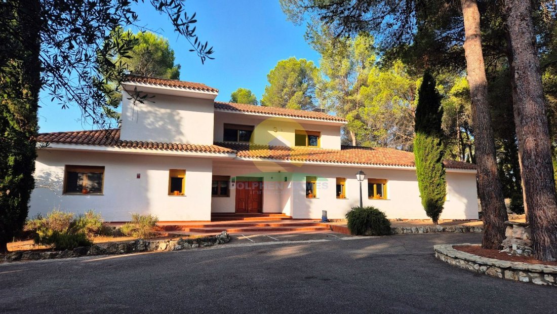 Chalet in Ontinyent, Valencian Community, Spain 1 - 18693842