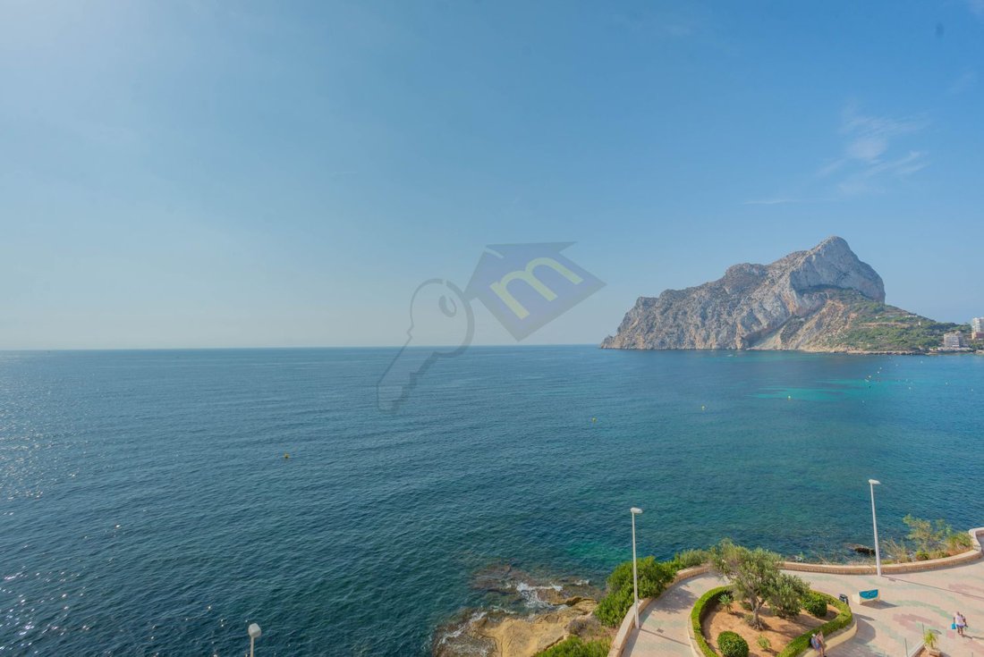 Penthouse in Calp / Calpe, Valencian Community, Spain 1 - 14811681