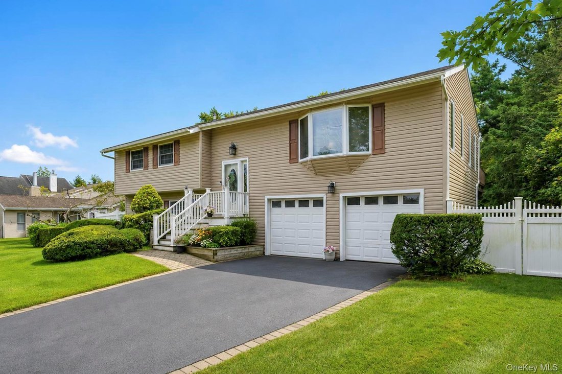 Casa en Medford, Nueva York, Estados Unidos 2 - 18694085