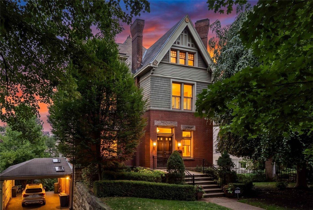 House in Pittsburgh, Pennsylvania, United States 4 - 18694135