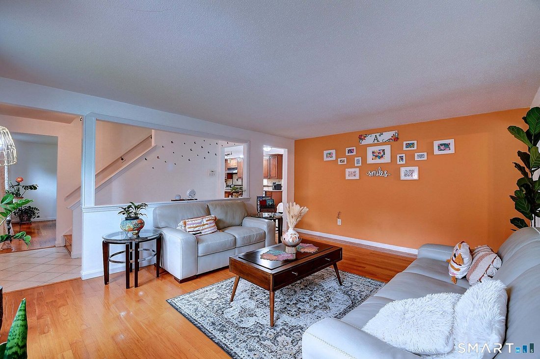 House in Rocky Hill, Connecticut, United States 4 - 18694110